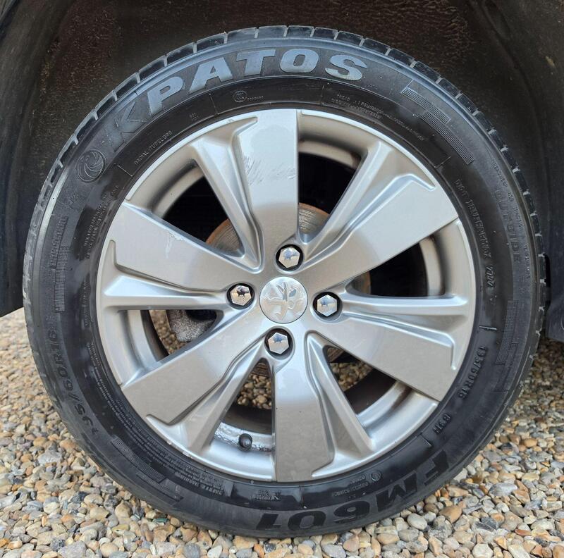 Peugeot 2008 1.2 PureTech Active Euro 6 (s/s) 5dr thumbnail 16