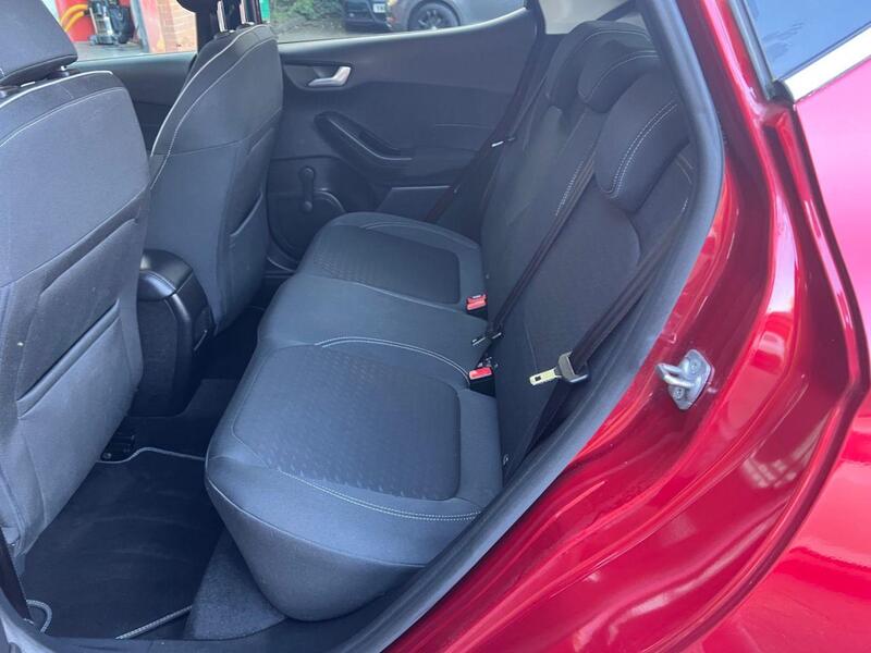 Ford Fiesta view 13