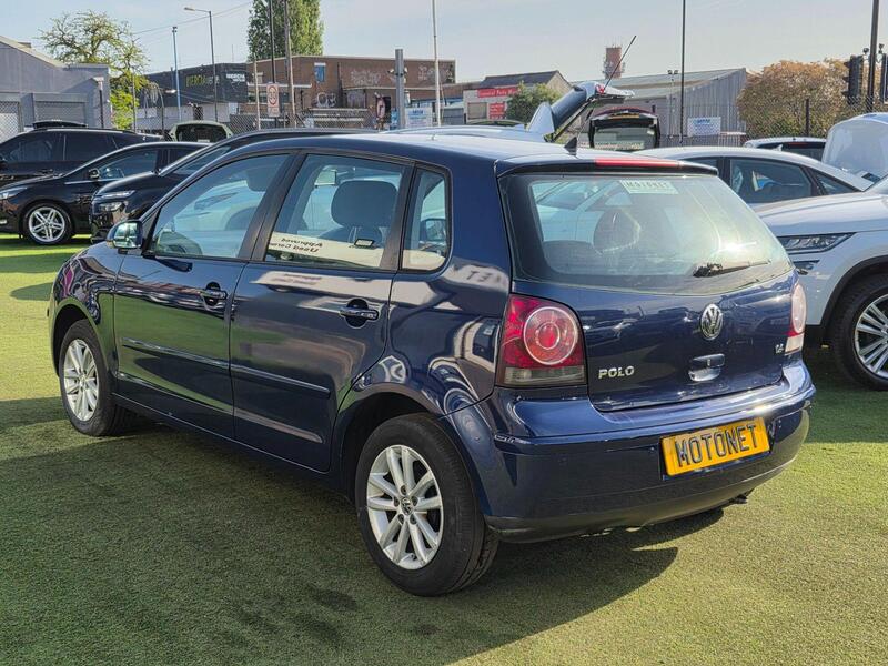 Volkswagen Polo view 5