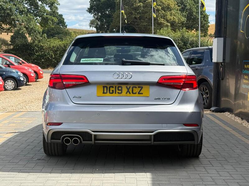 Audi A3 view 4