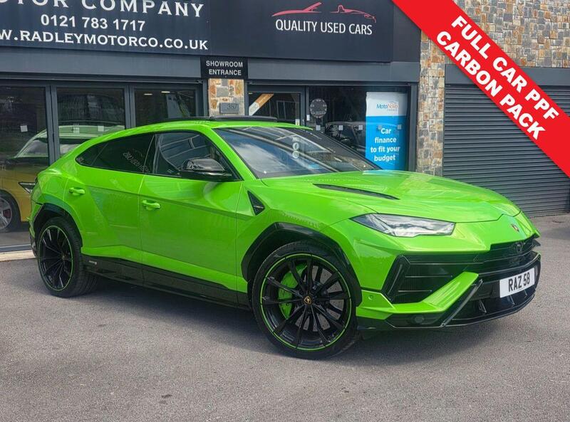 Lamborghini Urus main image