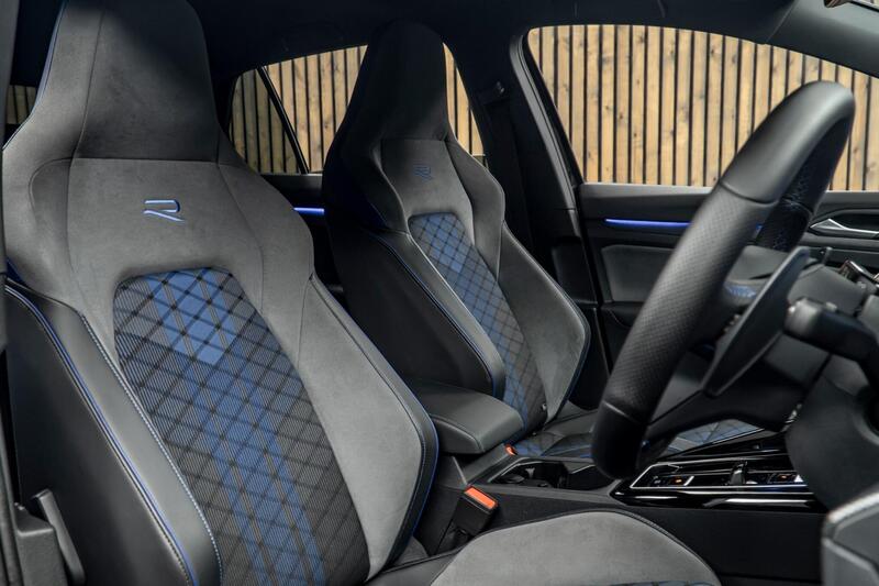 Volkswagen Golf view 2