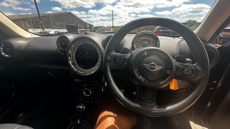2013 MINI Countryman — photo 9