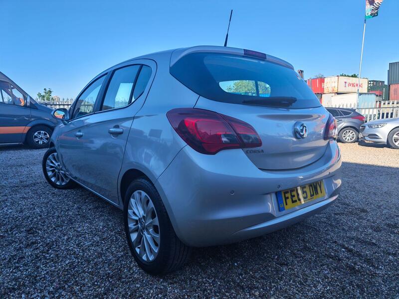 Vauxhall Corsa view 3