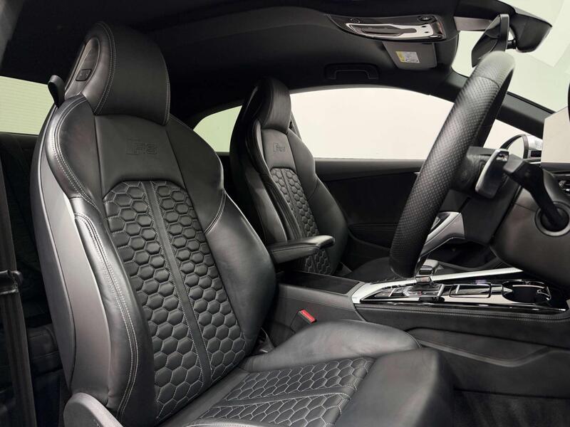 Audi RS5 view 2