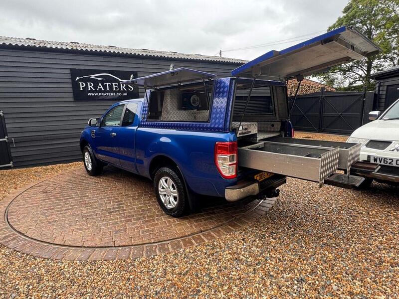 Ford Ranger main image