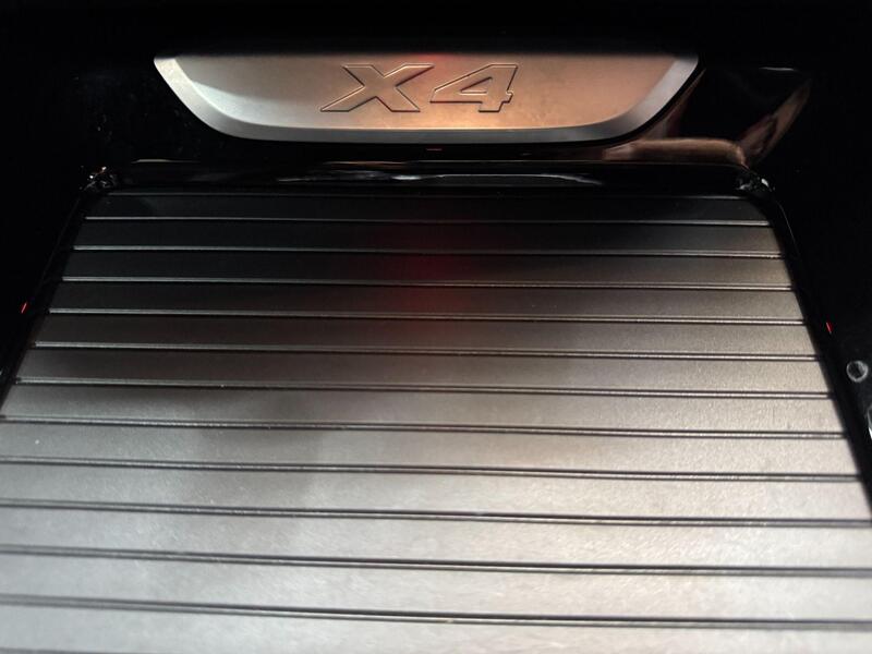 BMW X4 view 61