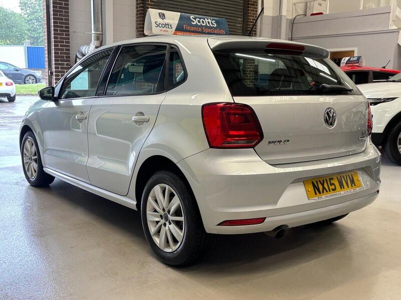 Volkswagen Polo view 7