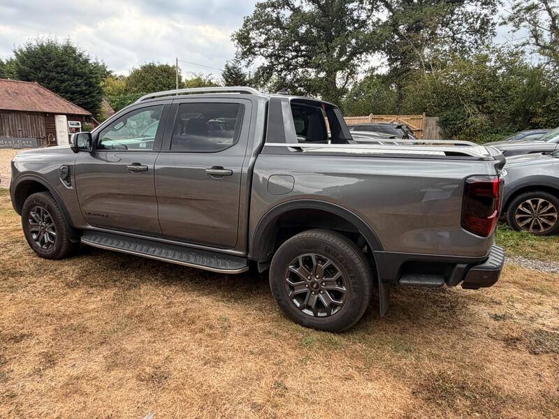 Ford Ranger view 3
