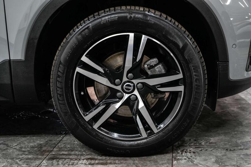 Volvo XC40 view 7