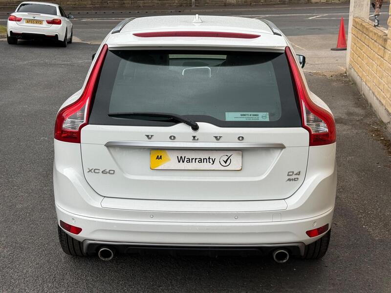 Volvo XC60 view 4