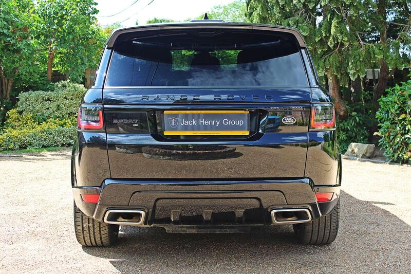 Land Rover Range Rover Sport view 4