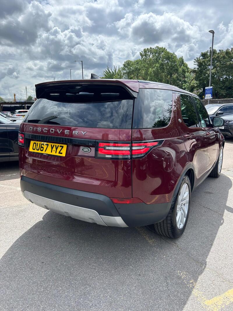 Land Rover Discovery view 6