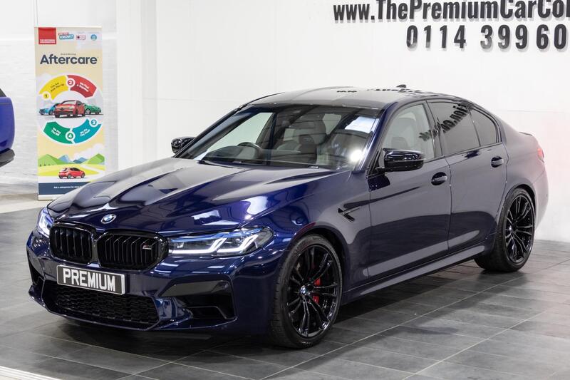 BMW M5 view 2