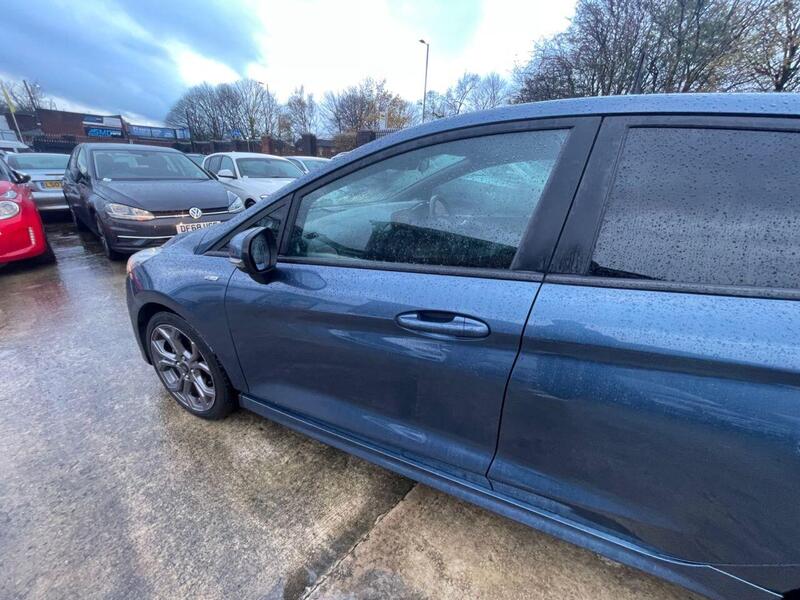 Ford Fiesta view 25
