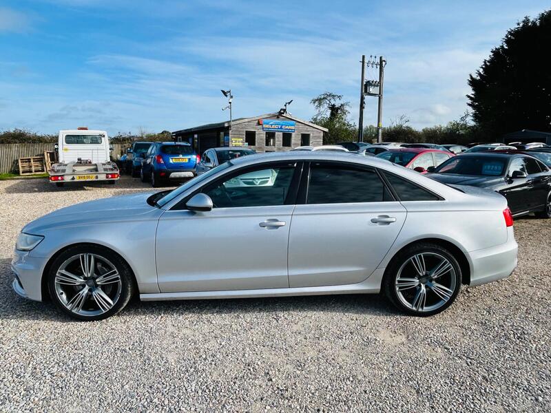 Audi A6 Saloon view 6