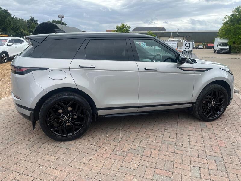 Land Rover Range Rover Evoque view 2