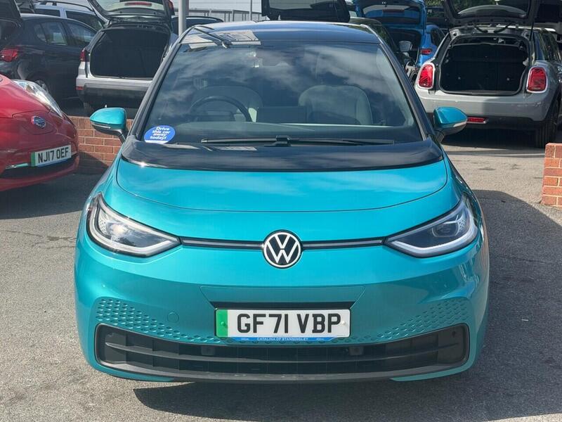 Volkswagen Id.3 view 2