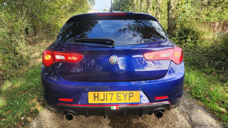 2017 Alfa Romeo Giulietta — photo 10