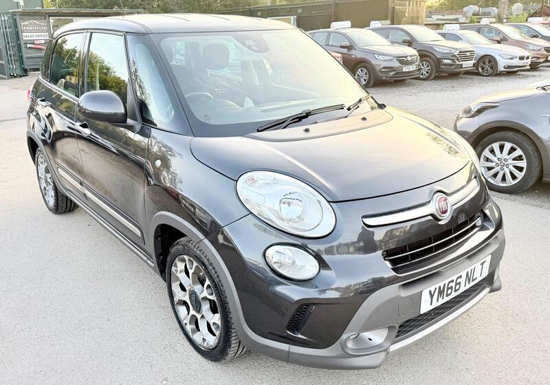 Fiat 500l view 5