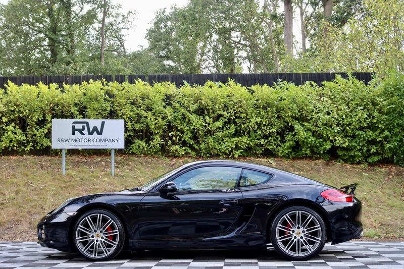 Porsche Cayman main image