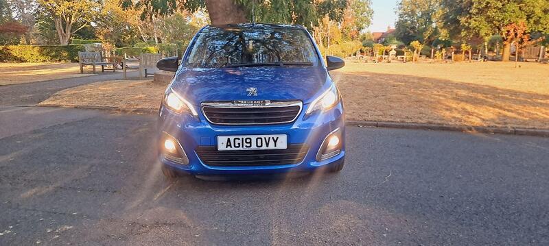 Peugeot 108 view 2