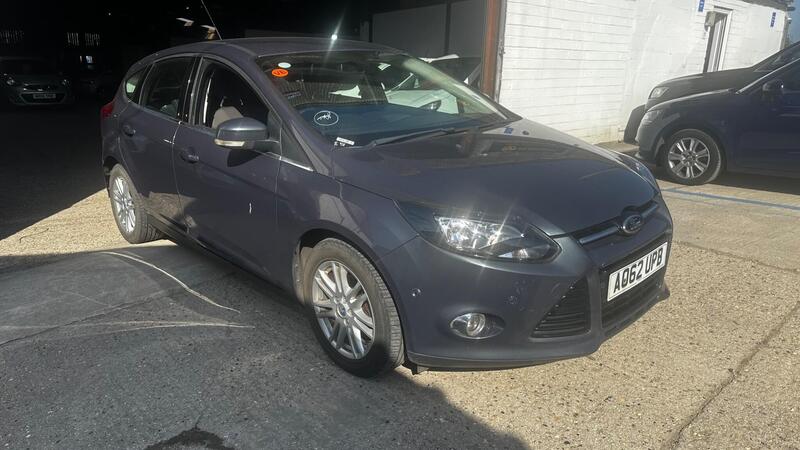 2012 Ford Focus 1.6 TDCi Titanium Euro 5 (s/s) 5dr