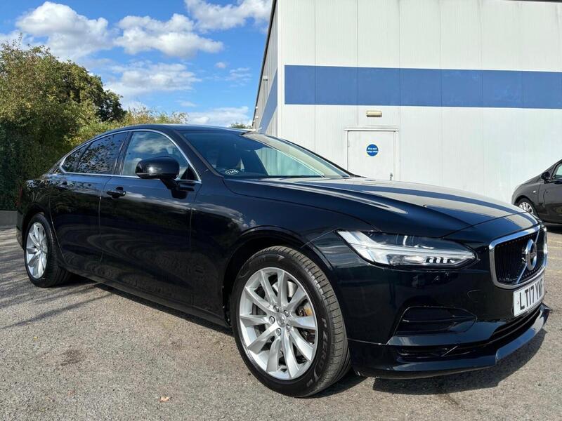 Volvo S90 view 4