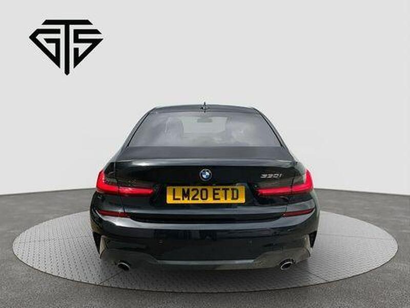 BMW 3 Series view 3