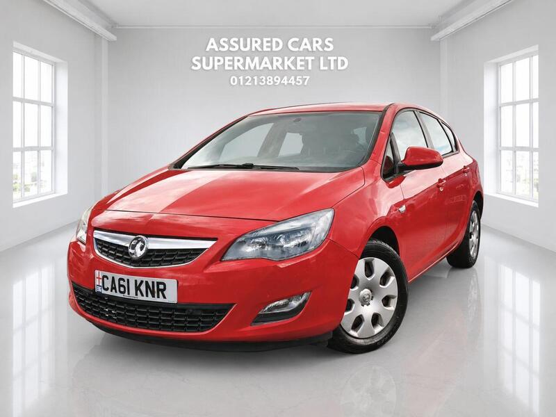 Vauxhall Astra view 2
