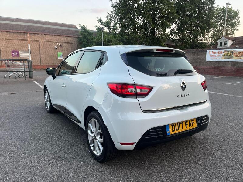 Renault Clio view 5