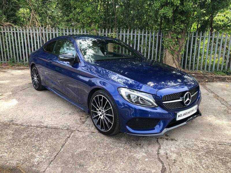 Mercedes-Benz C-Class view 4