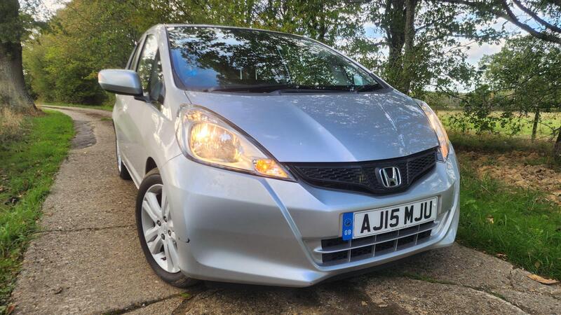 2015 Honda Jazz — photo 18