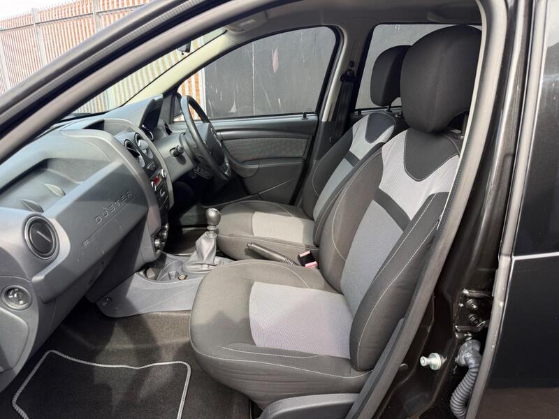 Dacia Duster view 7