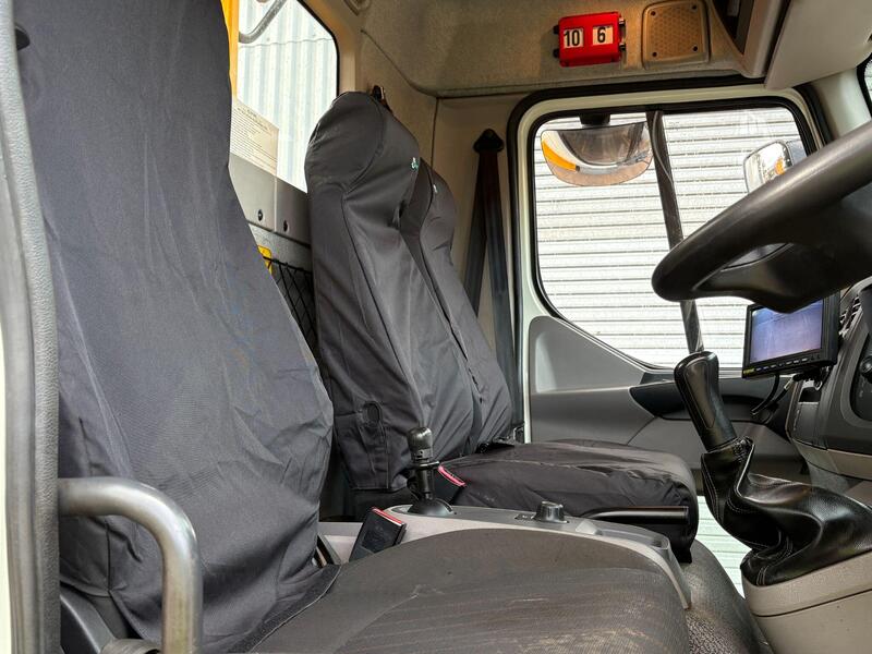 DAF LF230 18T GVW Hot Box Twin