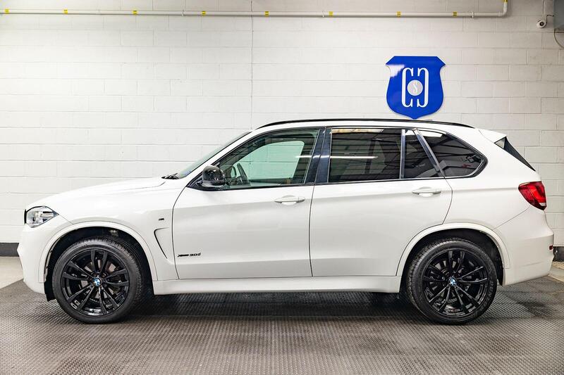 BMW X5 BMW X5 view 4