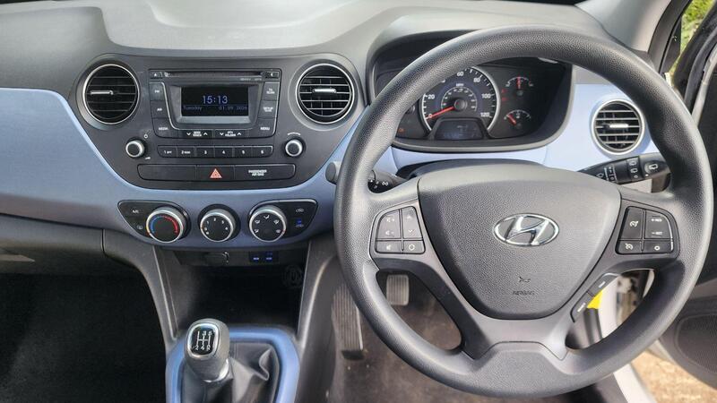 2014 Hyundai i10 — photo 23