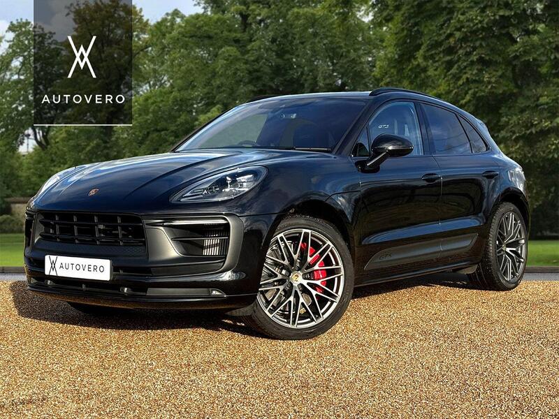 2024 Porsche Macan in Black for sale