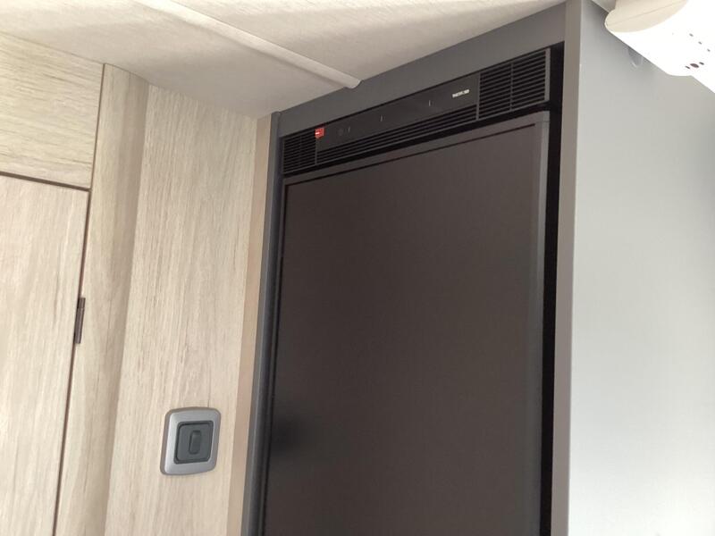 Auto-Trail F-Line F60 — image 24
