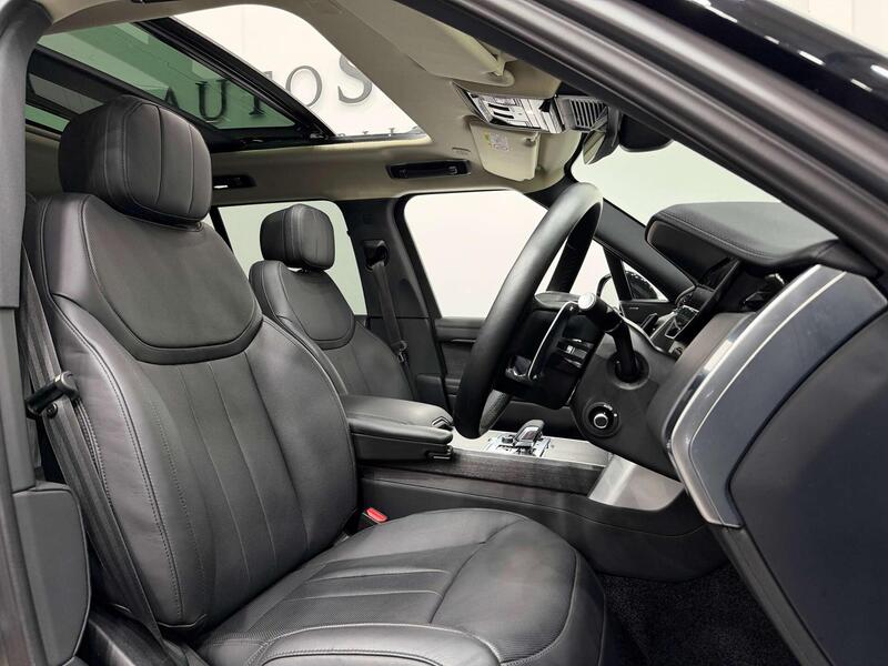 Land Rover Range Rover view 2
