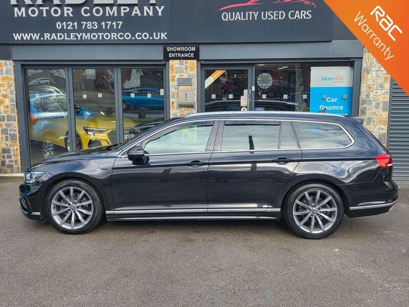 Volkswagen Passat view 2