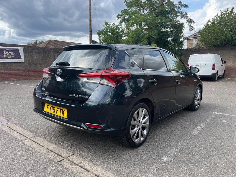Toyota Auris view 7