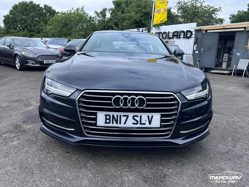 Audi A7 view 2