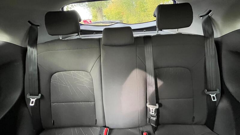 2014 Kia Rio — photo 38