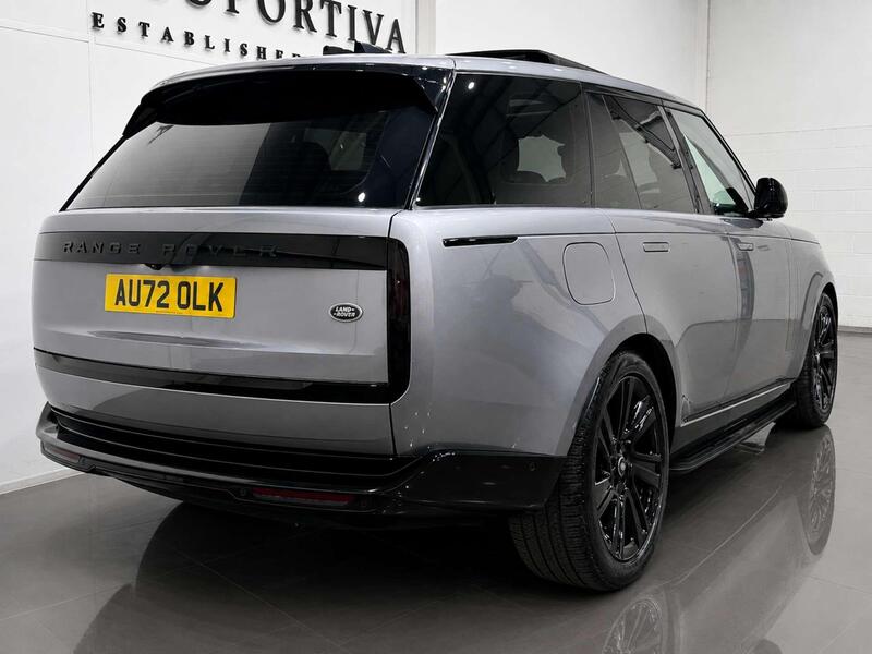 Land Rover Range Rover view 5