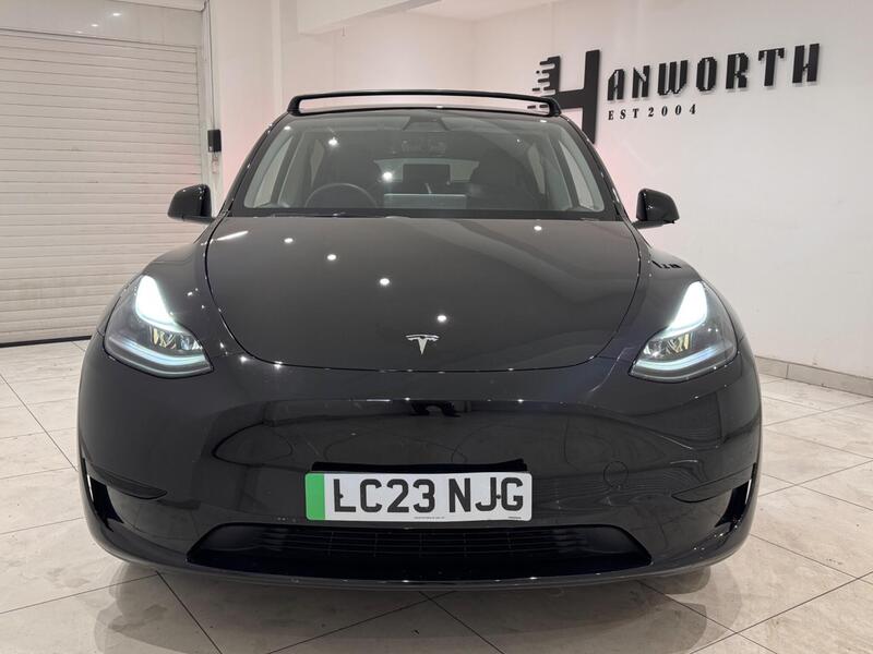 Tesla Model Y view 5