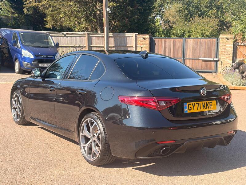 Alfa Romeo Giulia view 6