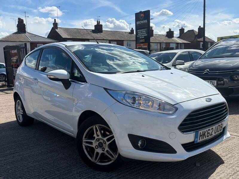 Ford Fiesta main image