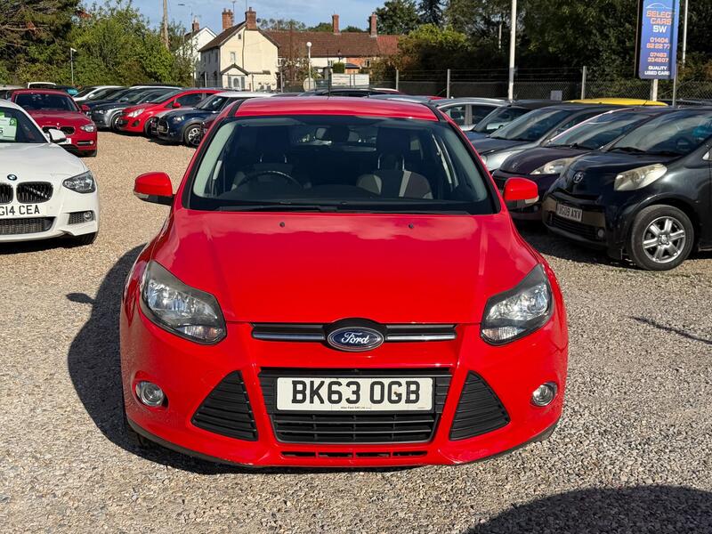 Ford Focus view 4