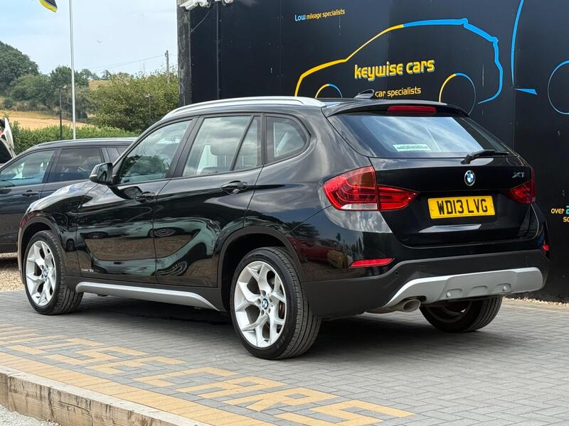 BMW X1 view 3